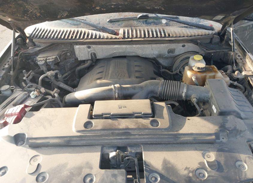 Photo 10 of 2016 Ford Expedition LIMITED (VIN 1FMJU1KT8GEF52957)