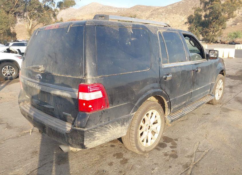 Photo 4 of 2016 Ford Expedition LIMITED (VIN 1FMJU1KT8GEF52957)