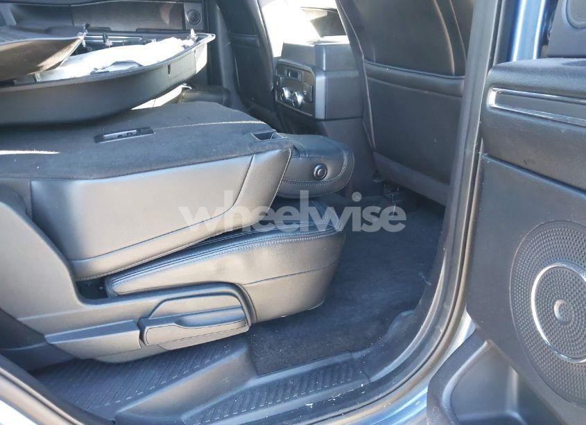 Photo 8 of 2018 Ford Expedition LIMITED (VIN 1FMJU1KT8JEA65099)