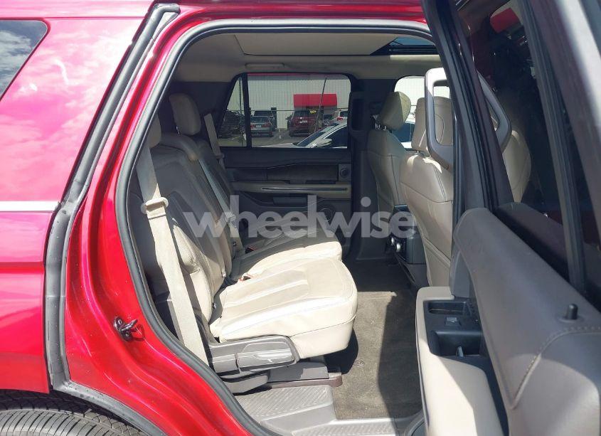 Photo 8 of 2019 Ford Expedition LIMITED (VIN 1FMJU1KT8KEA66240)