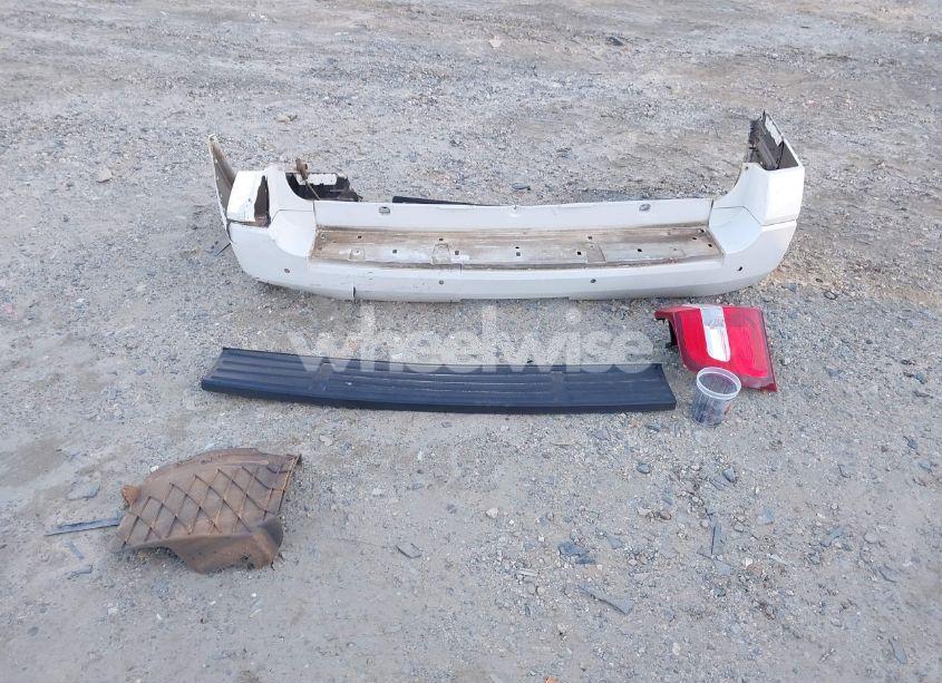 Photo 12 of 2015 Ford Expedition LIMITED (VIN 1FMJU1KT9FEF09520)