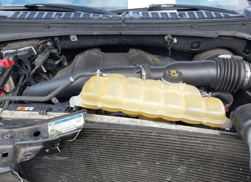 Photo 10 of 2019 Ford Expedition LIMITED (VIN 1FMJU1KT9KEA15880)