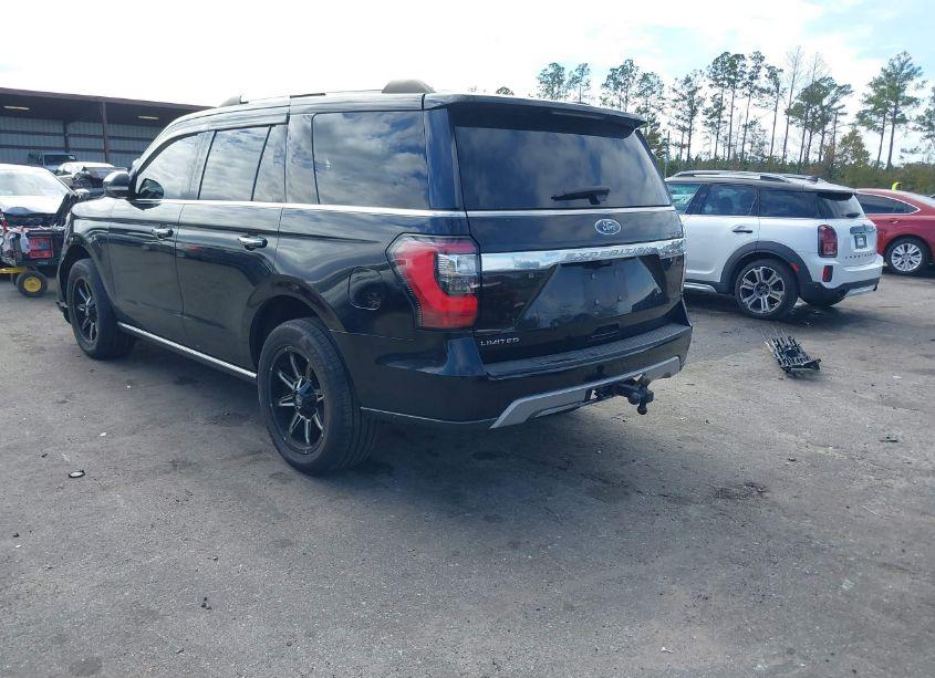 Photo 3 of 2019 Ford Expedition LIMITED (VIN 1FMJU1KT9KEA15880)