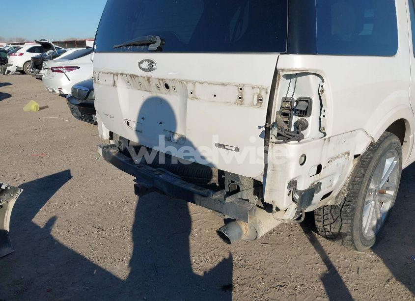 Photo 17 of 2017 Ford Expedition LIMITED (VIN 1FMJU1KTXHEA04962)