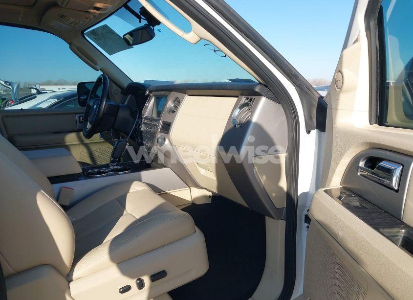 Photo 5 of 2017 Ford Expedition LIMITED (VIN 1FMJU1KTXHEA04962)