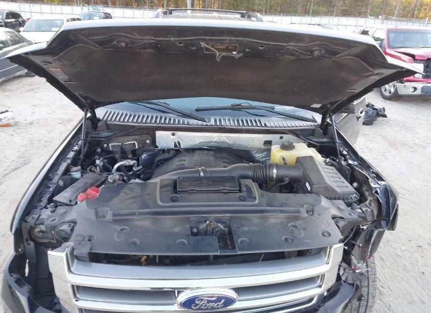 Photo 10 of 2017 Ford Expedition LIMITED (VIN 1FMJU1KTXHEA52011)