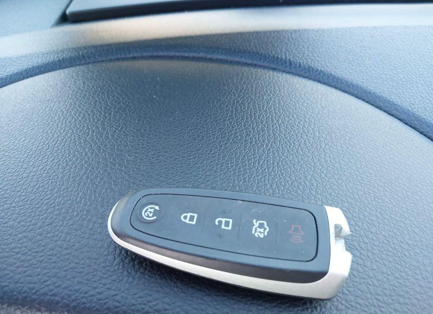 Photo 11 of 2017 Ford Expedition LIMITED (VIN 1FMJU1KTXHEA52011)