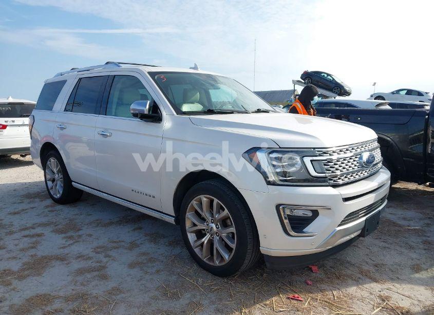 2018 Ford Expedition PLATINUM (VIN 1FMJU1LT3JEA51867) main photo