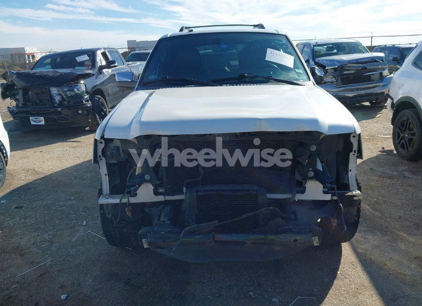 Photo 12 of 2015 Ford Expedition PLATINUM (VIN 1FMJU1LT5FEF39404)