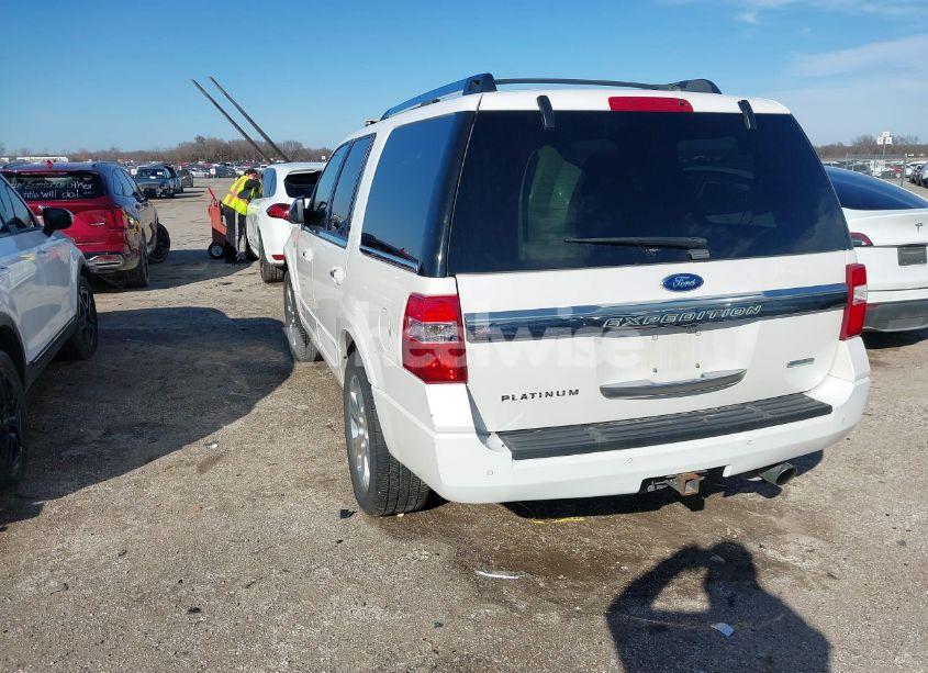 Photo 3 of 2015 Ford Expedition PLATINUM (VIN 1FMJU1LT5FEF39404)