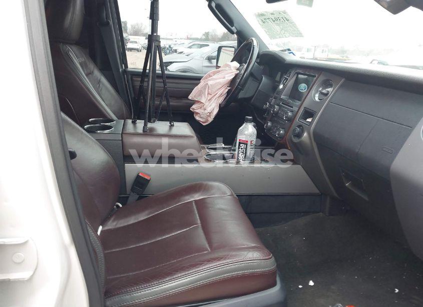 Photo 5 of 2016 Ford Expedition PLATINUM (VIN 1FMJU1LT8GEF36028)