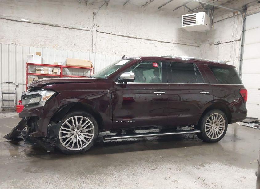 Photo 15 of 2023 Ford Expedition PLATINUM (VIN 1FMJU1M81PEA18627)