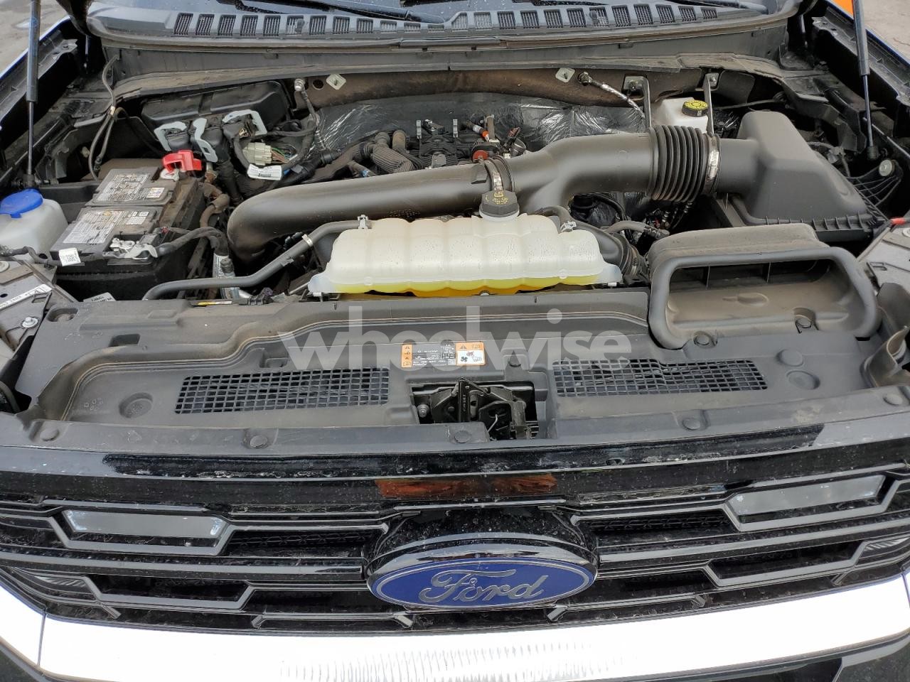 Photo 12 of 2025 FORD EXPEDITION PLATINUM (VIN 1FMJU1M83SEA21053)
