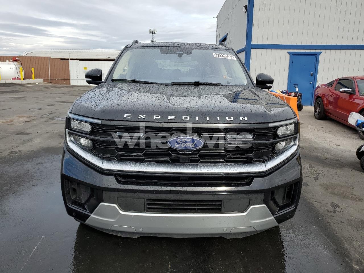 Photo 5 of 2025 FORD EXPEDITION PLATINUM (VIN 1FMJU1M83SEA21053)