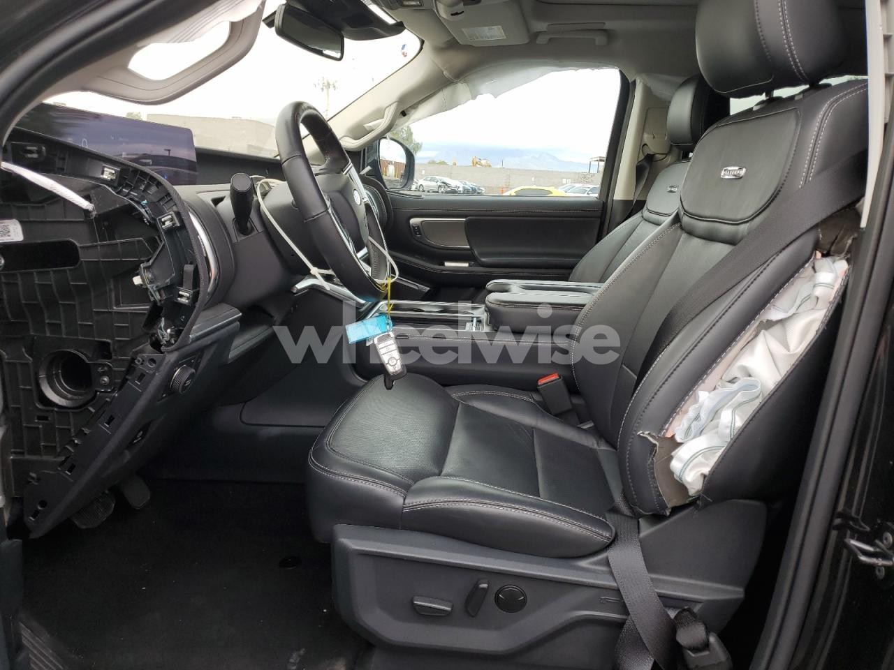 Photo 7 of 2025 FORD EXPEDITION PLATINUM (VIN 1FMJU1M83SEA21053)
