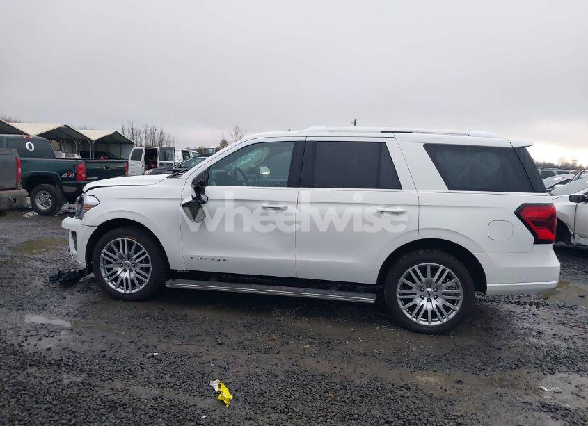 Photo 14 of 2023 Ford Expedition PLATINUM (VIN 1FMJU1M88PEA05387)
