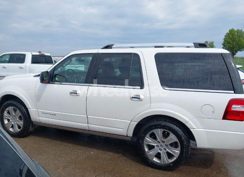Photo 14 of 2016 Ford Expedition PLATINUM (VIN 1FMJU1MT0GEF03684)