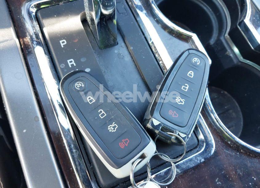 Photo 11 of 2016 Ford Expedition PLATINUM (VIN 1FMJU1MT0GEF51878)