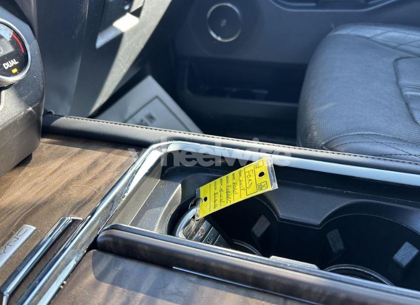 Photo 11 of 2018 Ford Expedition (VIN 1FMJU1MT0JEA54725)