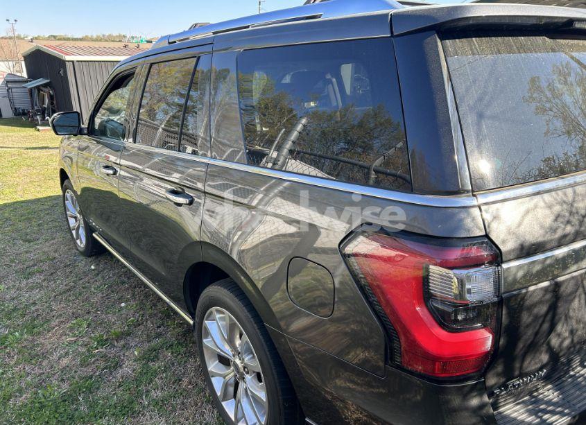 Photo 3 of 2018 Ford Expedition (VIN 1FMJU1MT0JEA54725)