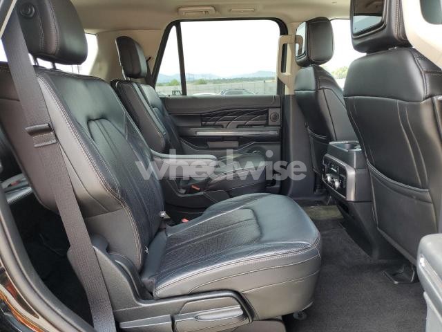 Photo 11 of 2018 FORD EXPEDITION PLATINUM (VIN 1FMJU1MT1JEA22530)