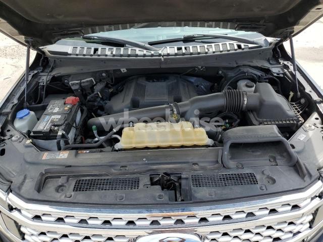 Photo 12 of 2018 FORD EXPEDITION PLATINUM (VIN 1FMJU1MT1JEA22530)