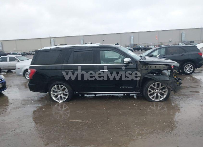 Photo 13 of 2018 Ford Expedition PLATINUM (VIN 1FMJU1MT2JEA16459)