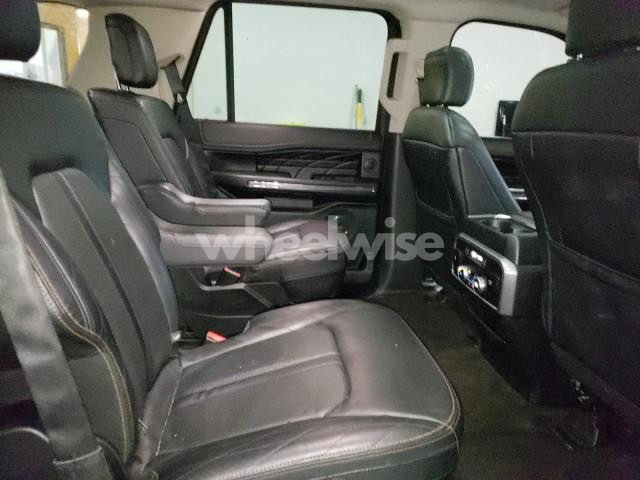 Photo 13 of 2018 FORD EXPEDITION PLATINUM (VIN 1FMJU1MT2JEA71445)