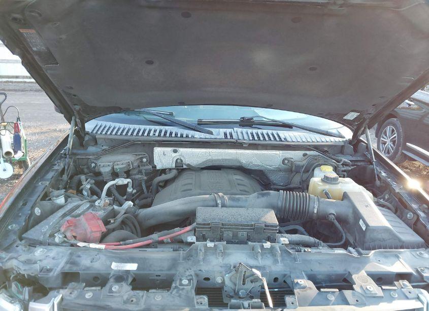 Photo 10 of 2016 Ford Expedition PLATINUM (VIN 1FMJU1MT3GEF35836)