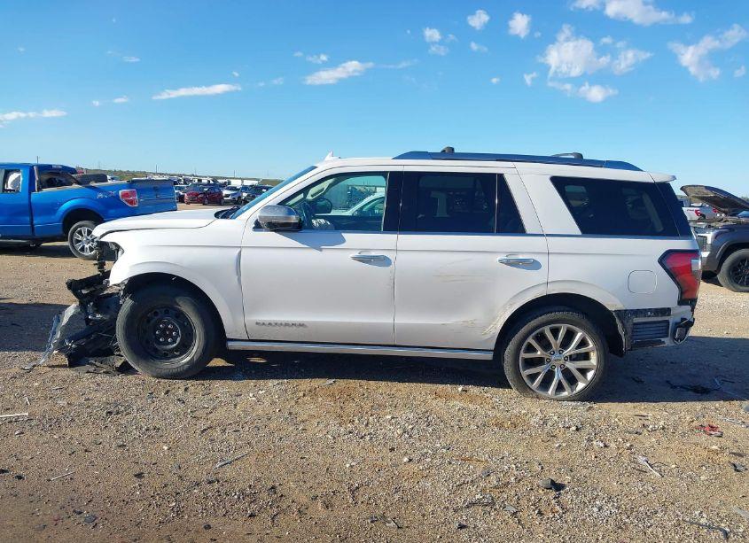 Photo 14 of 2019 Ford Expedition PLATINUM (VIN 1FMJU1MT3KEA03818)