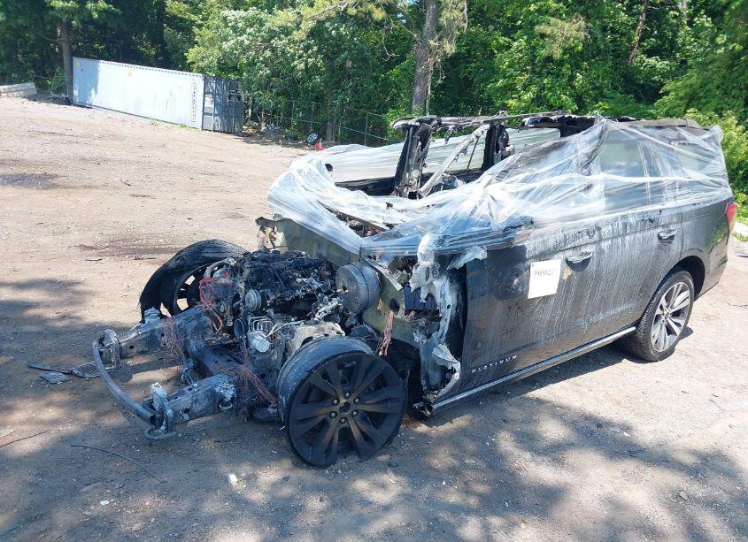 Photo 2 of 2021 Ford Expedition PLATINUM (VIN 1FMJU1MT3MEA82930)