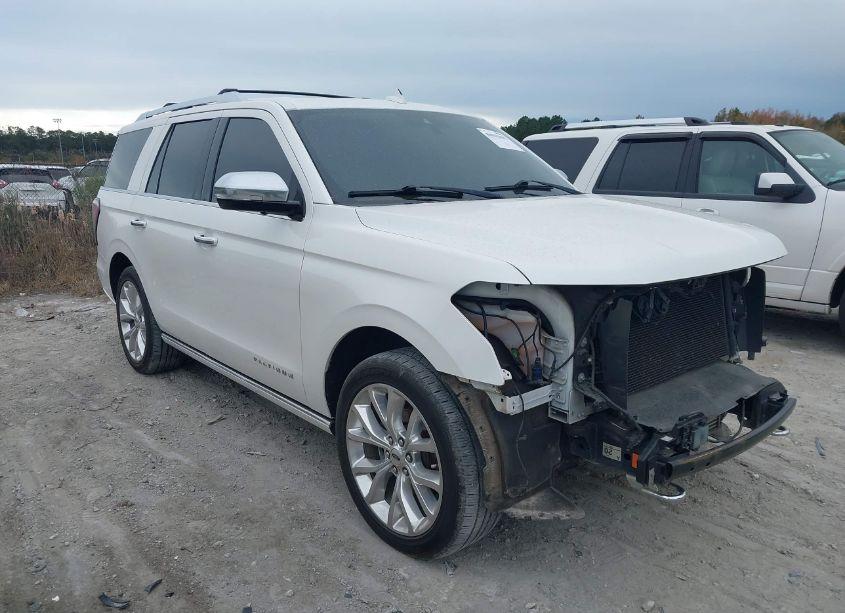 2018 Ford Expedition PLATINUM (VIN 1FMJU1MT4JEA17273) main photo