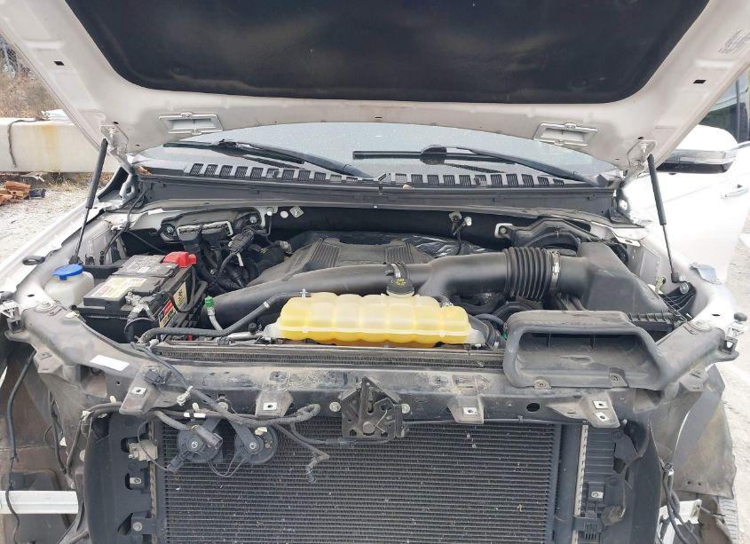 Photo 10 of 2018 Ford Expedition PLATINUM (VIN 1FMJU1MT4JEA17273)