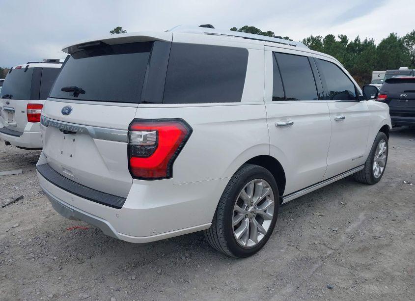 Photo 4 of 2018 Ford Expedition PLATINUM (VIN 1FMJU1MT4JEA17273)