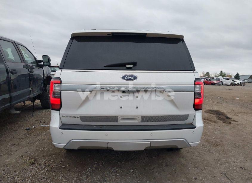 Photo 16 of 2019 Ford Expedition PLATINUM (VIN 1FMJU1MT6KEA09998)