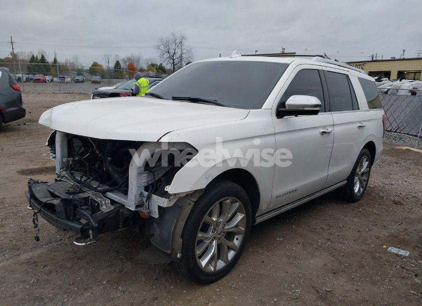 Photo 2 of 2019 Ford Expedition PLATINUM (VIN 1FMJU1MT6KEA09998)