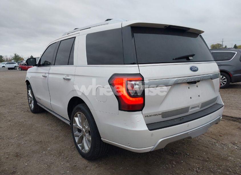 Photo 3 of 2019 Ford Expedition PLATINUM (VIN 1FMJU1MT6KEA09998)