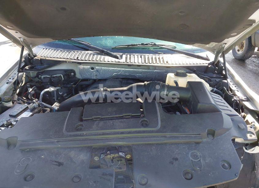 Photo 10 of 2016 Ford Expedition PLATINUM (VIN 1FMJU1MT8GEF08065)