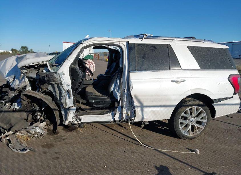 Photo 13 of 2019 Ford Expedition PLATINUM (VIN 1FMJU1MT9KEA48486)