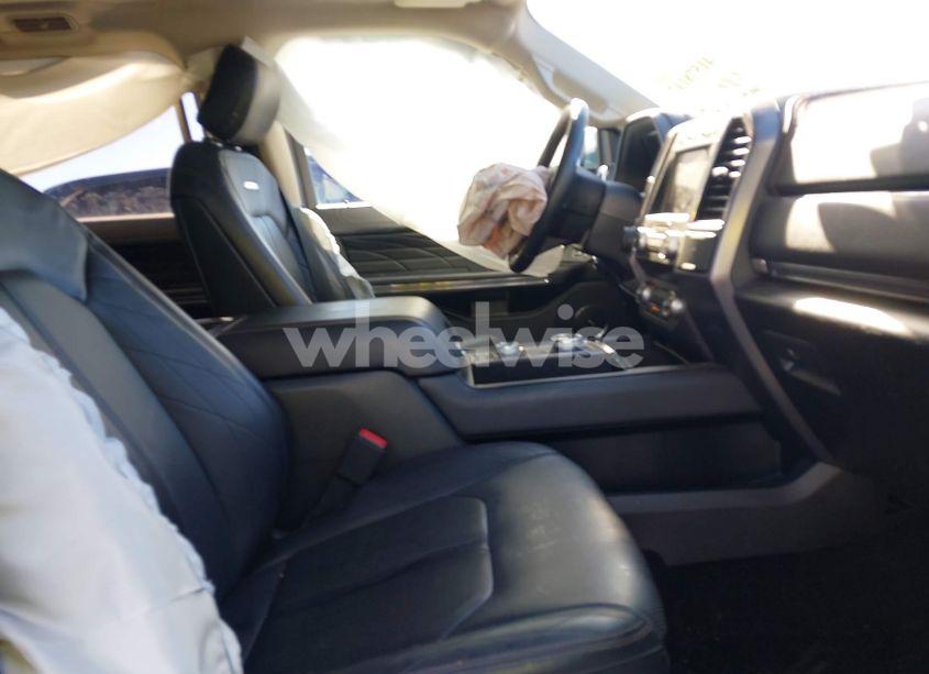 Photo 5 of 2020 Ford Expedition PLATINUM (VIN 1FMJU1MT9LEA61353)