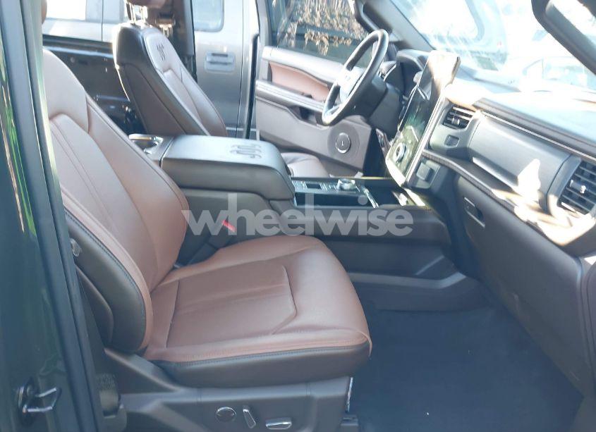 Photo 5 of 2023 Ford Expedition KING RANCH (VIN 1FMJU1N86PEA24308)