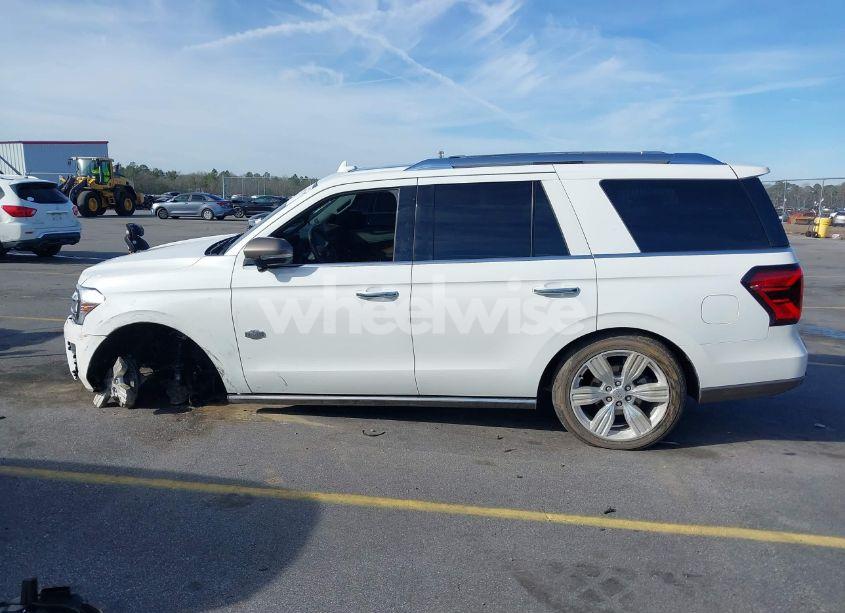 Photo 14 of 2023 Ford Expedition KING RANCH (VIN 1FMJU1P80PEA34247)