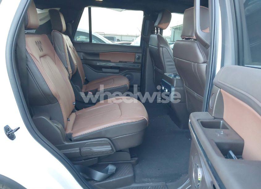 Photo 8 of 2022 Ford Expedition KING RANCH (VIN 1FMJU1PT1NEA17961)