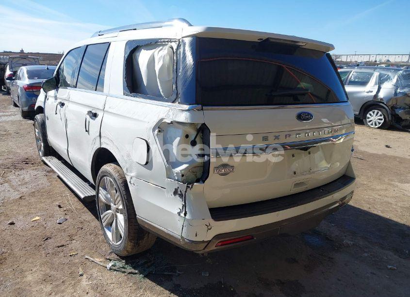 Photo 3 of 2022 Ford Expedition KING RANCH (VIN 1FMJU1PT2NEA07911)
