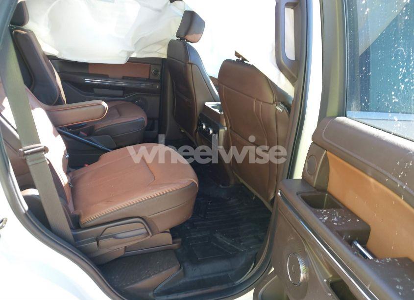 Photo 8 of 2022 Ford Expedition KING RANCH (VIN 1FMJU1PT2NEA07911)