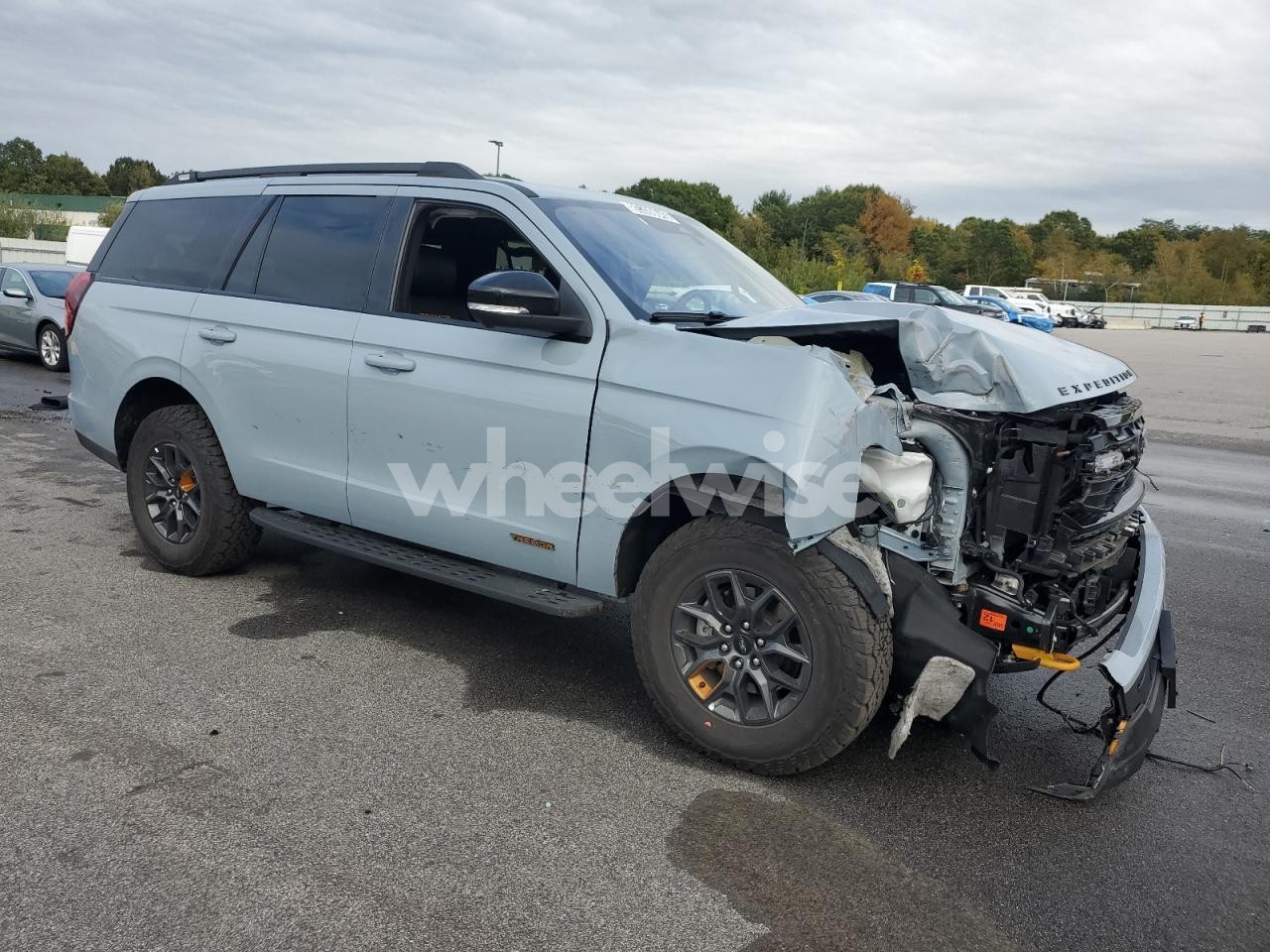 Photo 4 of 2025 FORD EXPEDITION TREMOR N/A (VIN 1FMJU1RG1SEA05885)