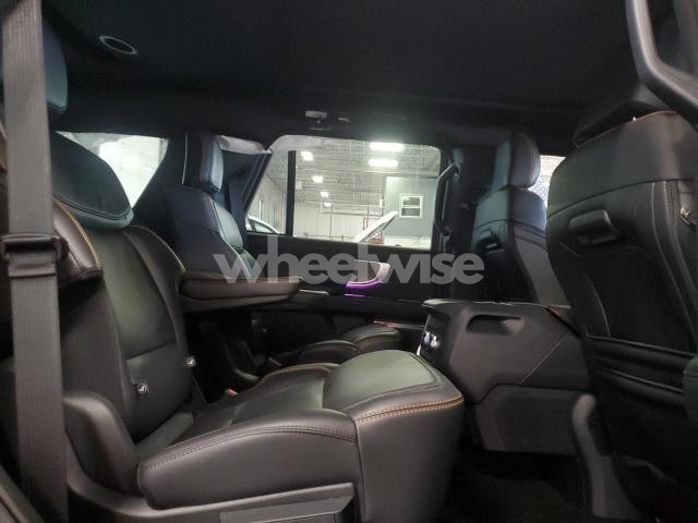 Photo 3 of 2025 FORD EXPEDITION TREMOR N/A (VIN 1FMJU1RG4SEA24592)