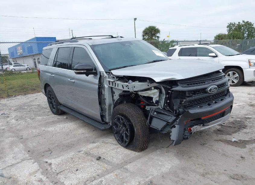 2024 Ford Expedition TIMBERLINE (VIN 1FMJU1RGXREA07547) main photo
