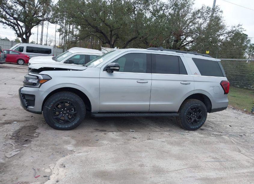 Photo 14 of 2024 Ford Expedition TIMBERLINE (VIN 1FMJU1RGXREA07547)