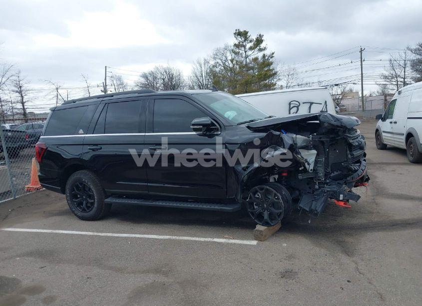 Photo 13 of 2024 Ford Expedition TIMBERLINE (VIN 1FMJU1RGXREA55808)